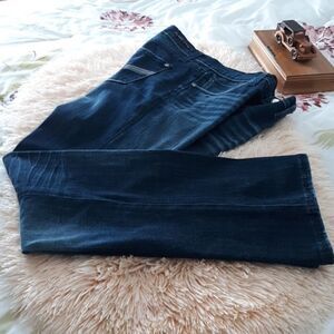 Junior  vigoss jeans